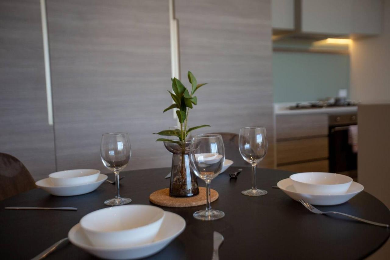 The Lively City 2Bed 2 Bath Apt @Footscray 멜번 외부 사진